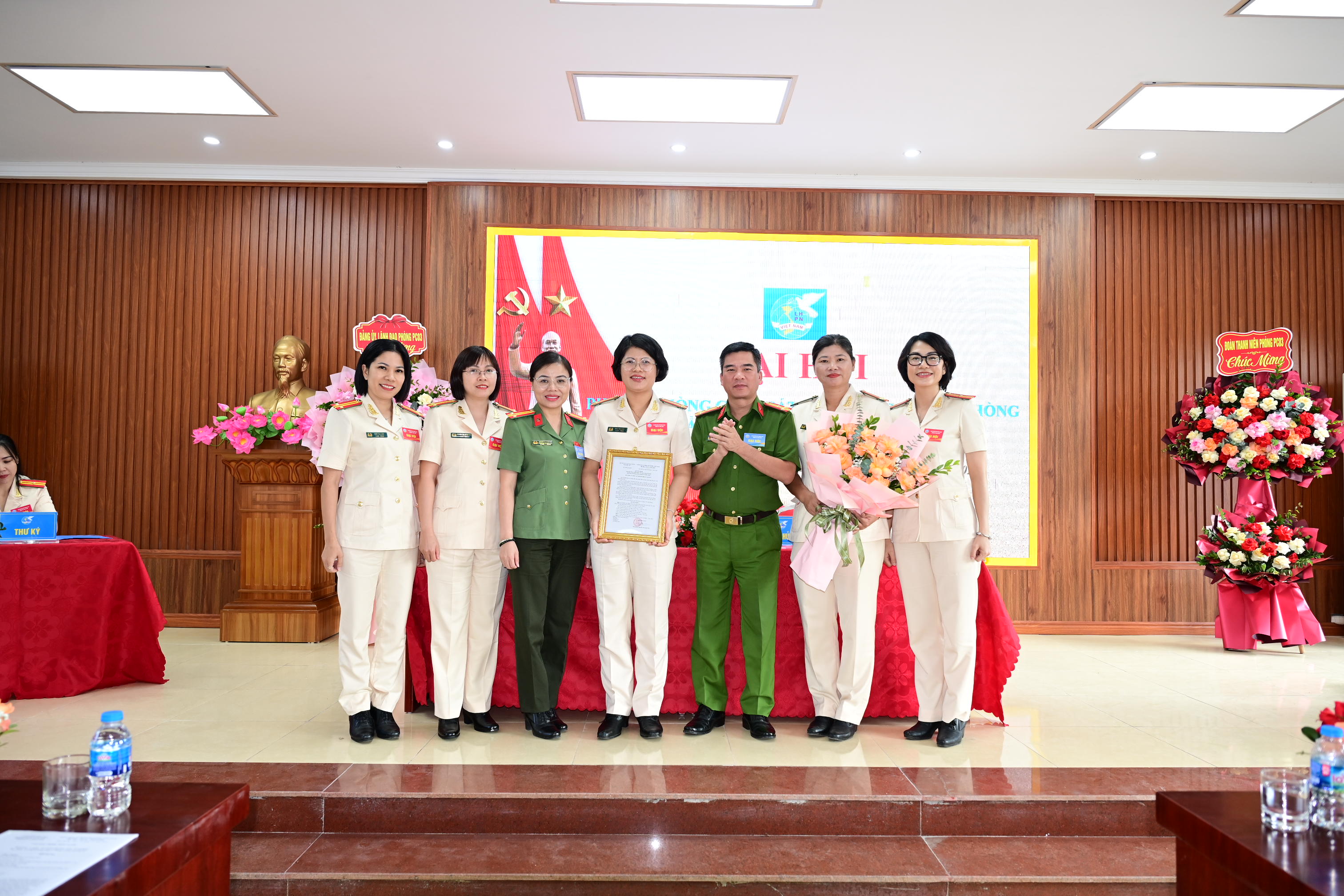 Đại hội Hội Phụ nữ Phòng Cảnh sát kinh tế lần thứ I, nhiệm kỳ 2025 - 2030: “Đoàn kết - Bản lĩnh - Trí tuệ - Nhân văn -Sáng tạo”